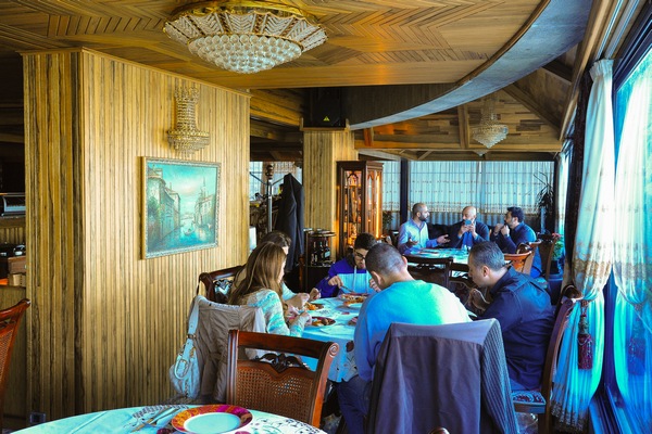Sunday Buffet at Bay Lodge